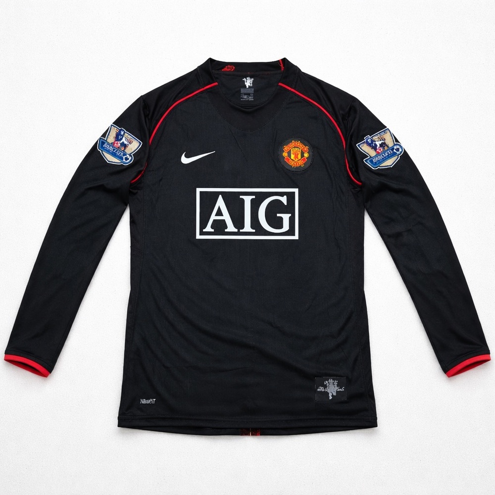 Ronaldo Men’s Soccer T-shirt Jersey Fan Version Long Sleeve Black Size M